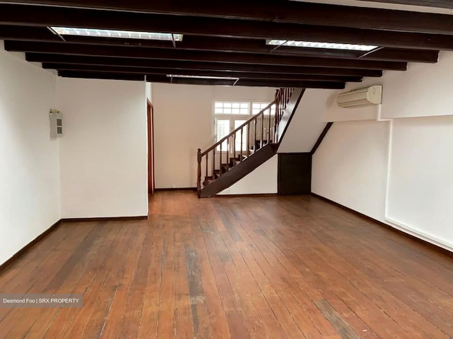 Tras Street (D2), Office #567728411